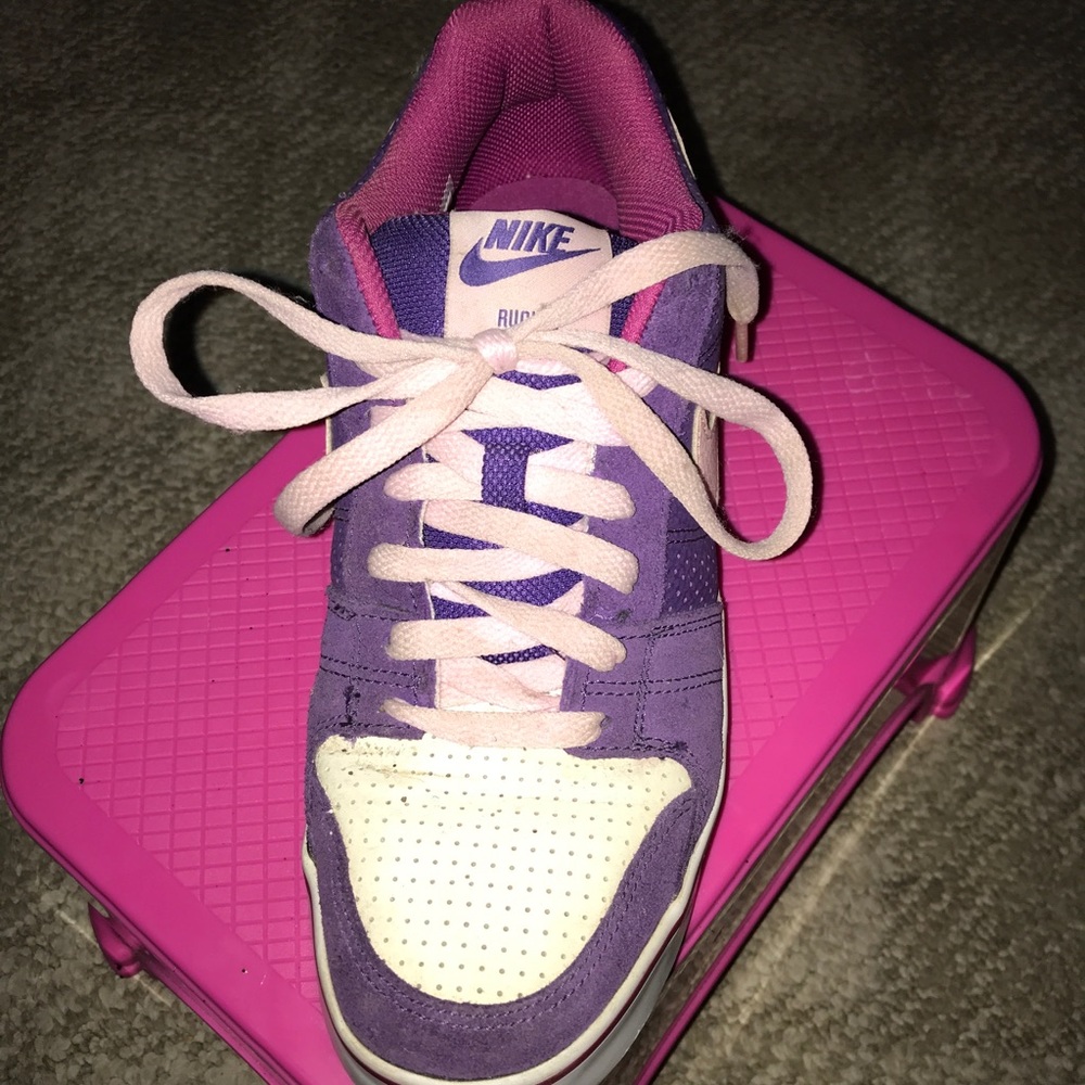 Nike Ruckus Womens size 9.5